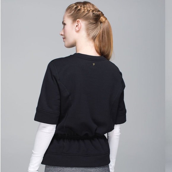 Lululemon Athletica Peplum Pullover Black Sweatshirt Top Womens - Picture 3 of 6